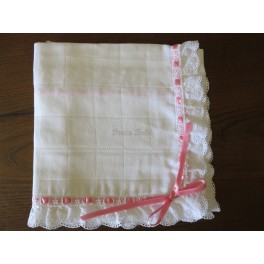 Fralda de algodão com bordado inglês